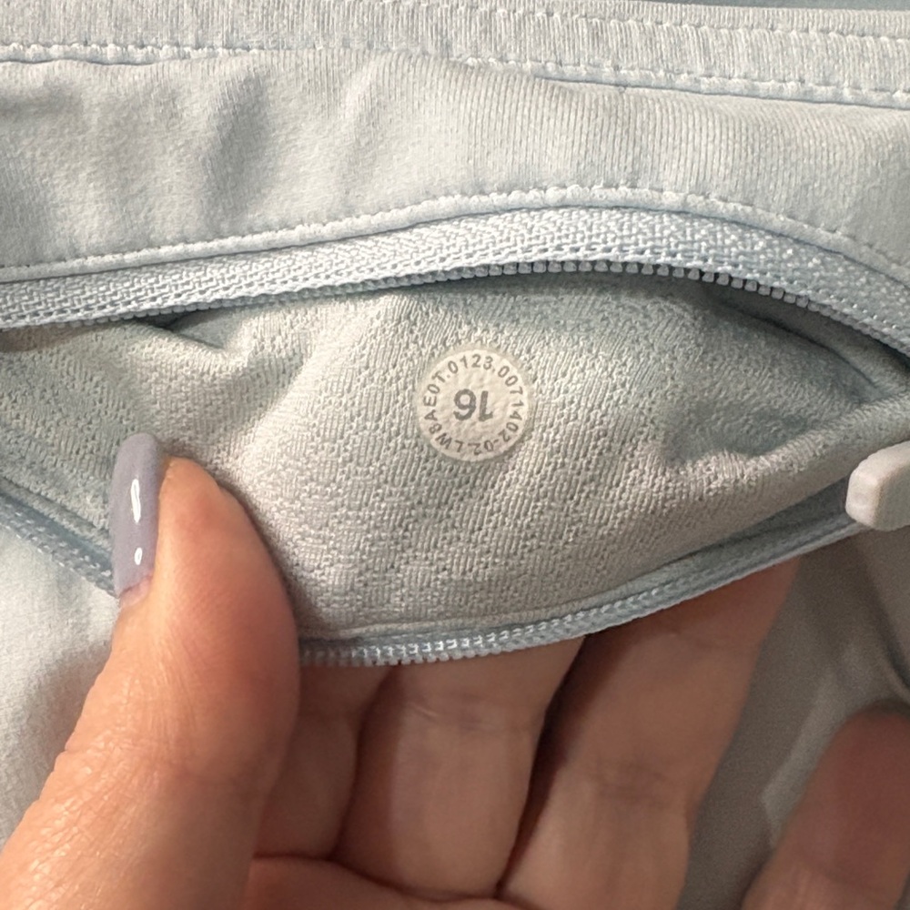 lululemon athletica Pace Rival Mid-Rise Skirt - Powder Blue - Picture 12 of 16